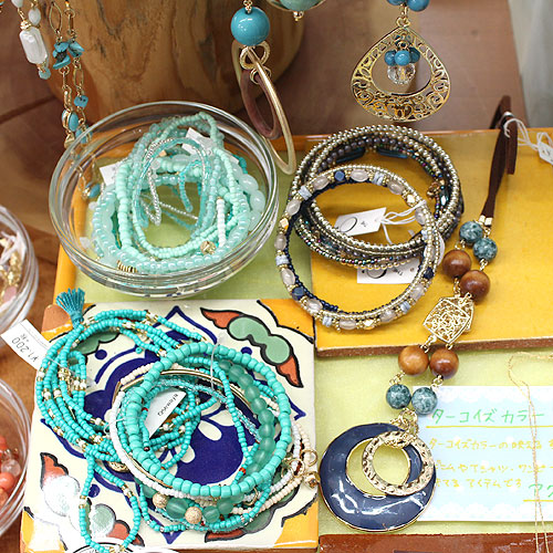 スタッフ着用のターコイズブレスレット☆ スタッフ着用のターコイズブレスレット☆