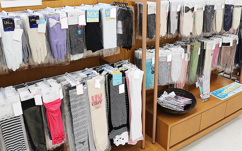 母の日プレゼントにおススメ これからのシーズン大活躍の服飾雑貨 テーオー最新情報 Heart To Heart テーオーデパート