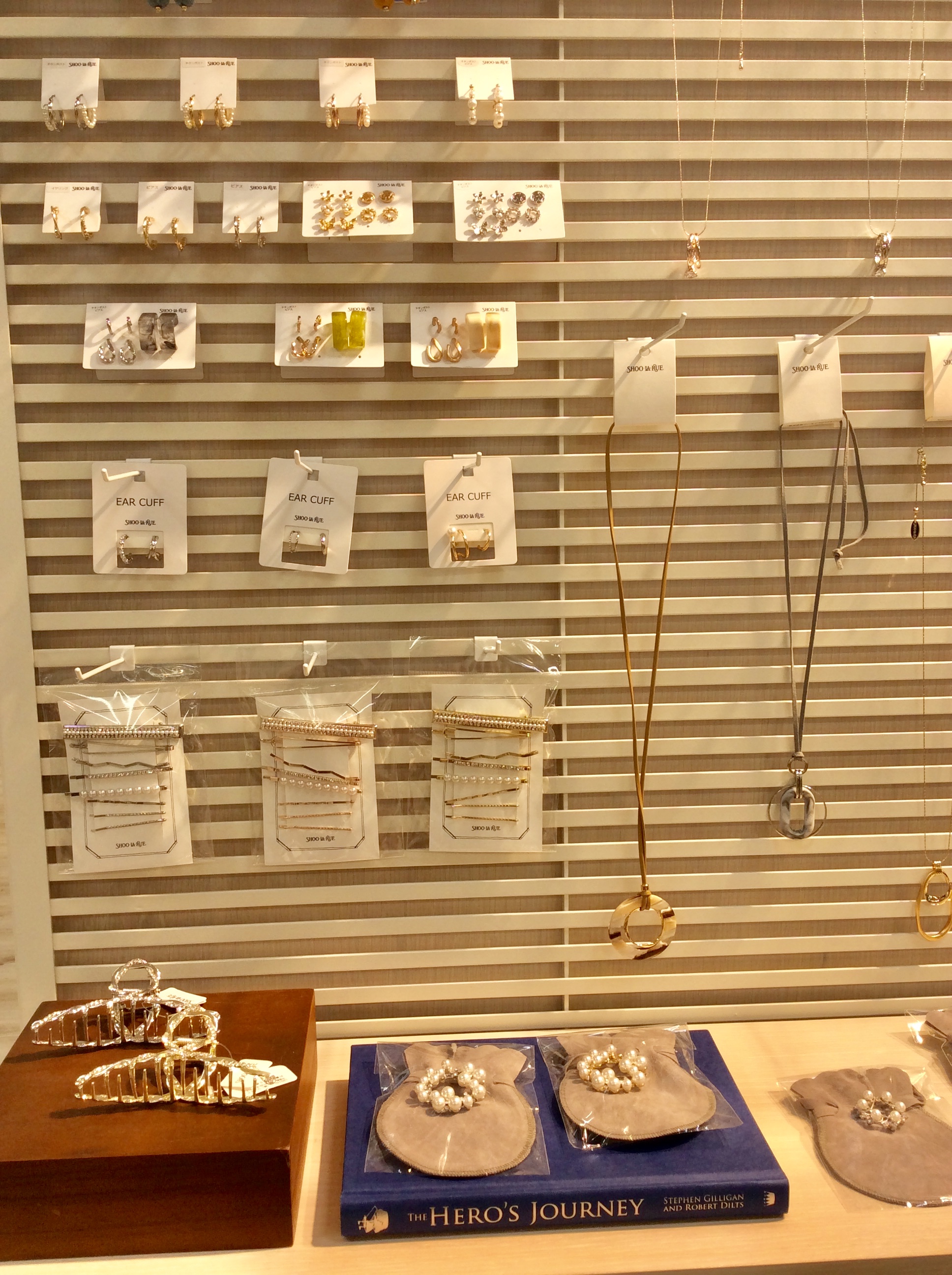 【SHOO･LA･RUE】シューラルー